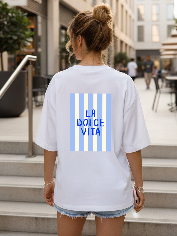 Női rövid ujjú oversize póló LA DOLCE VITA mintával, fehér