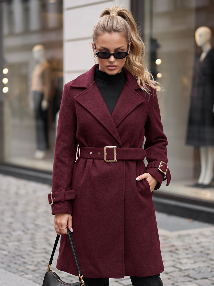 Dámský elegantní projmutý kabát s páskem, vínová