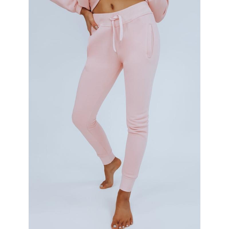 Női sportos melegítőnadrág FITS rózsaszín