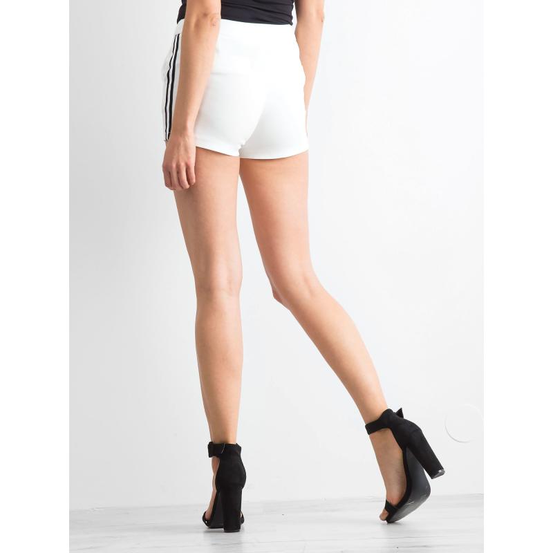 Dámske pruhované šortky LINES ecru