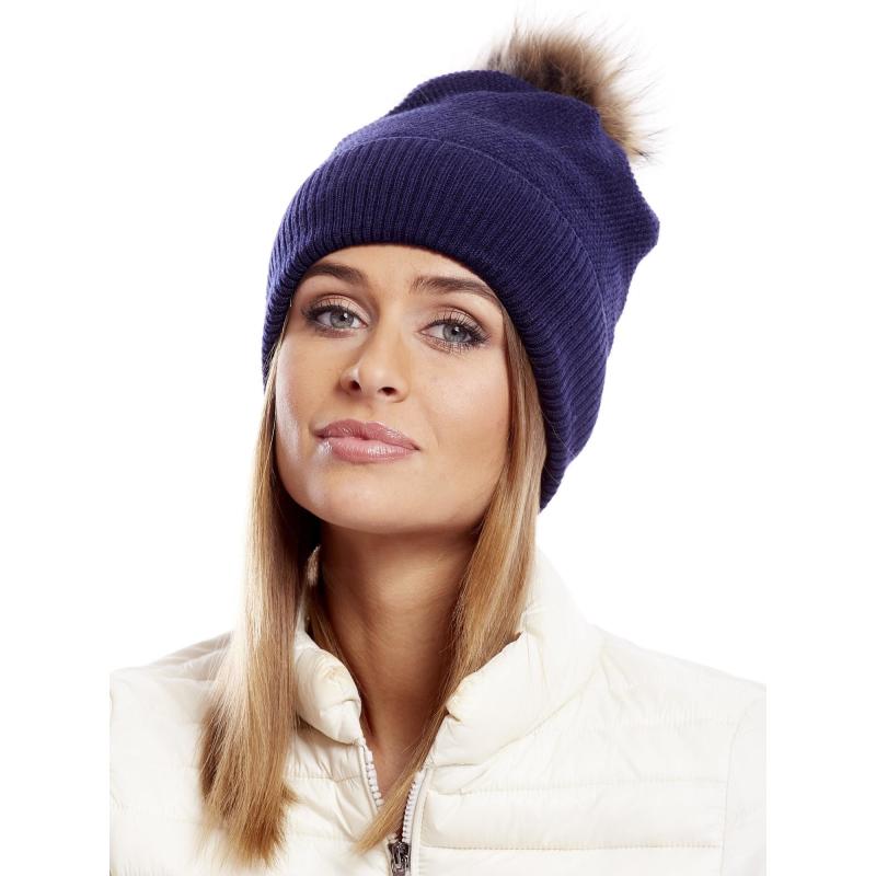 Női sapka zsinórral és karimával tengerészkék