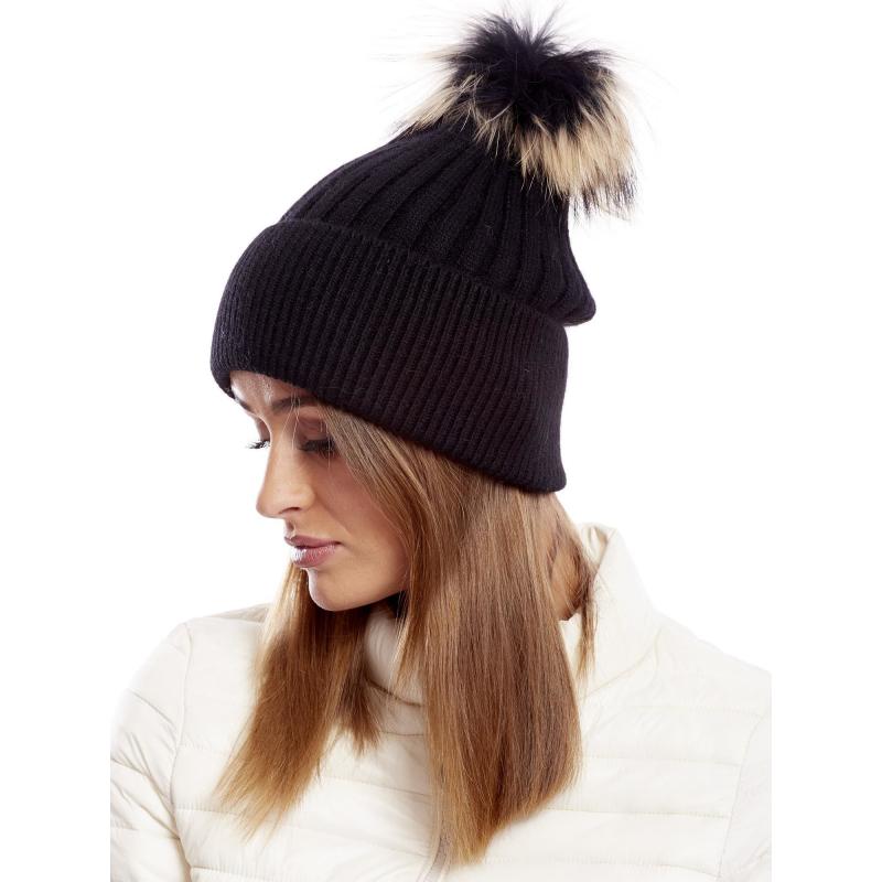 Dámská čepice s lemem žebrovaná černá 