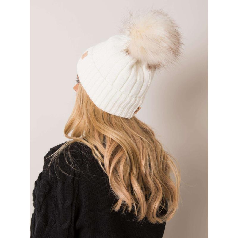 Ecru zimní čepice RUE PARIS