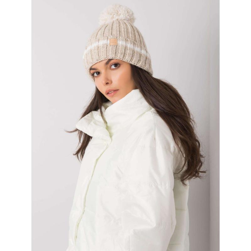 Dámská čepice s aplikací béžová 