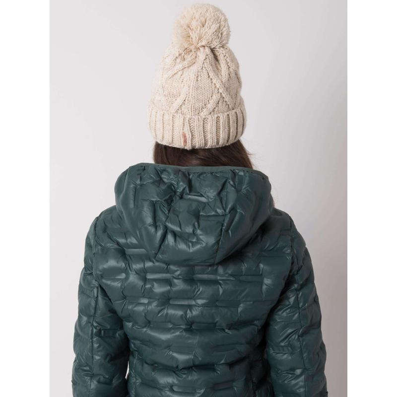 Dámská čepice s bambulí zimní béžová 