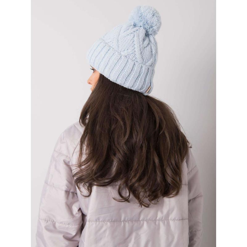 Dámská čepice s bambulí zimní světle modrá 
