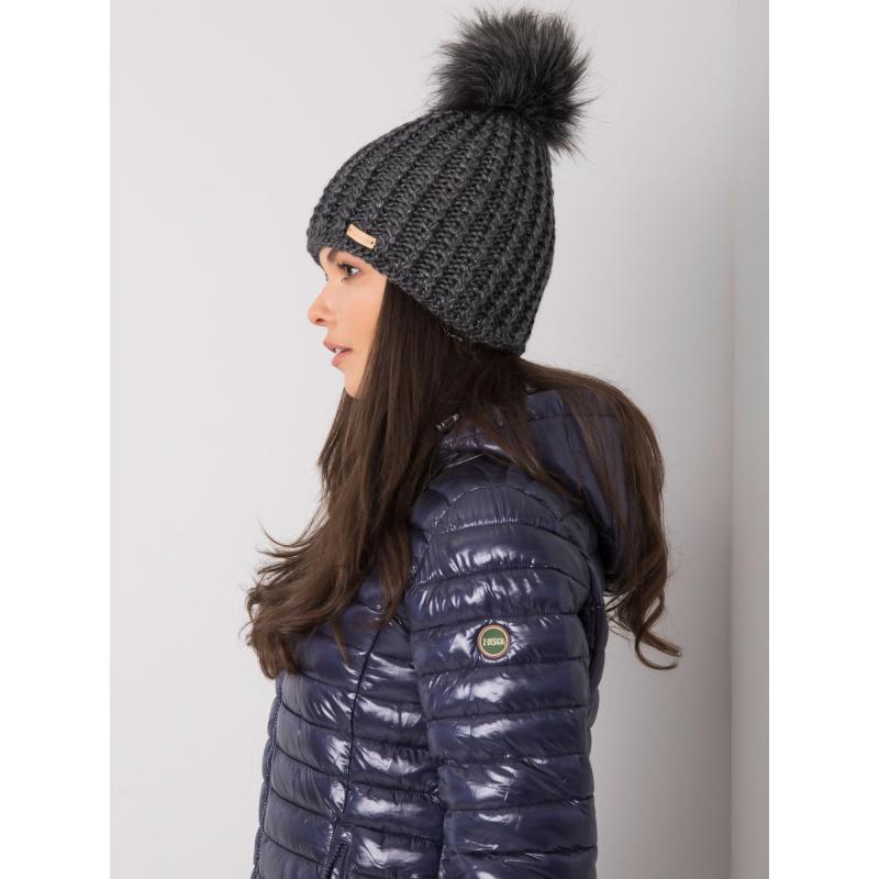 Dámská čepice s bambulí tmavě šedá 