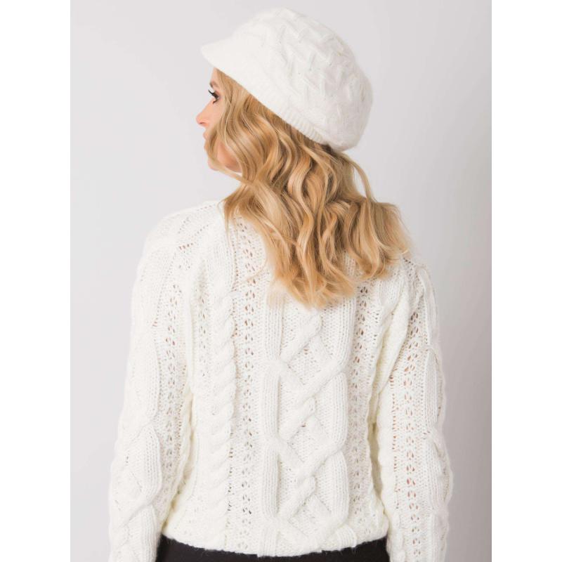 Dámska zimná čiapka s aplikáciou ecru