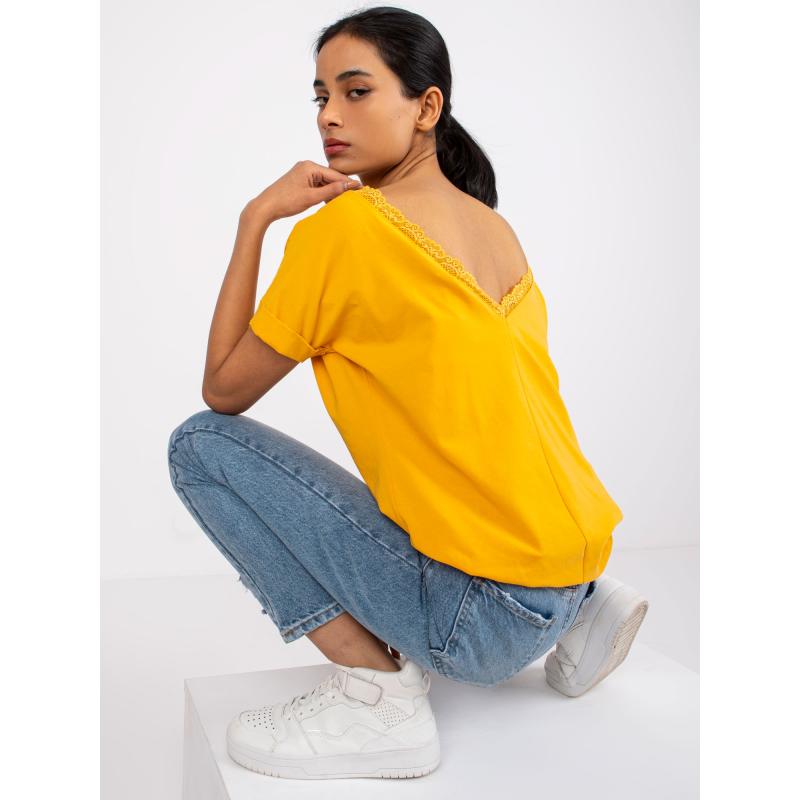 Dámská halenka s výstřihem na zádech Salma RUE PARIS světle oranžová 