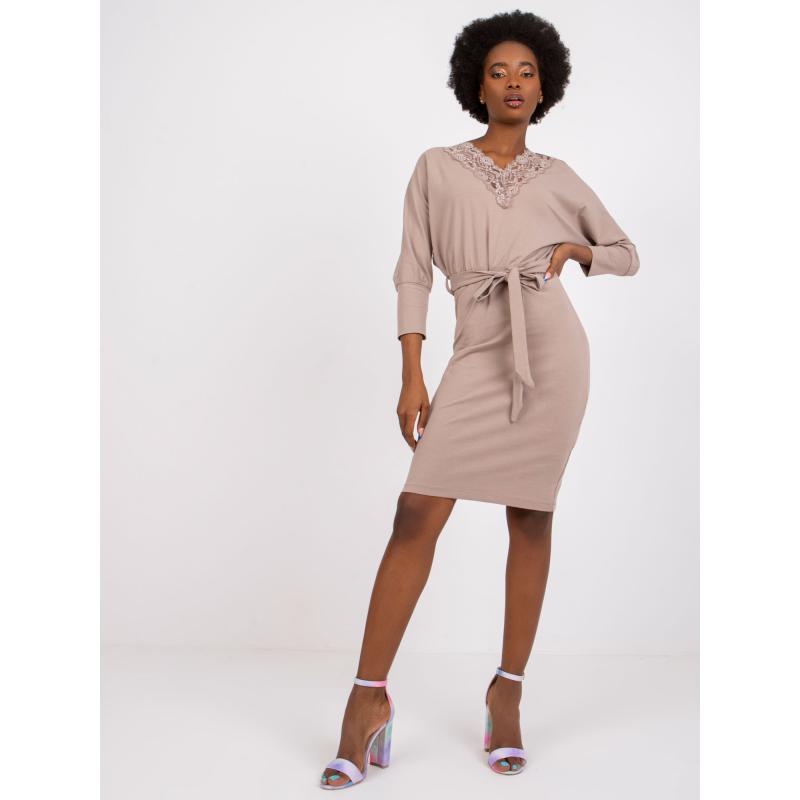 Dámské šaty s krajkou Toronto RUE PARIS tmavě béžové 
