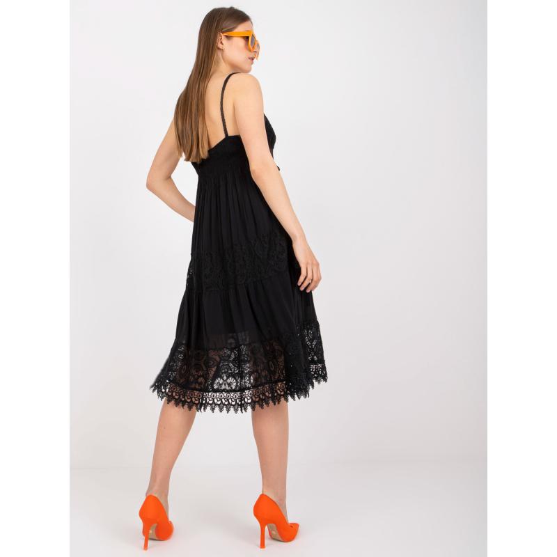 Női pántnélküli ruha csipkével OCH BELLA fekete