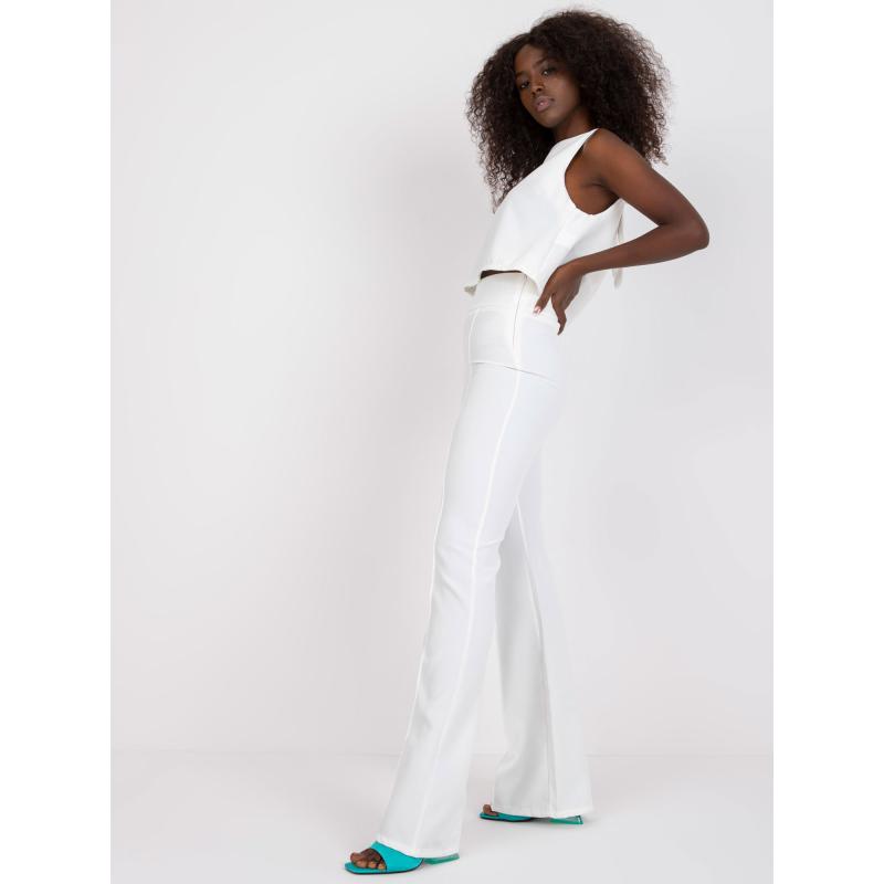 Női elegáns szett hátsó nyakkendővel ZELMA ekrü színben