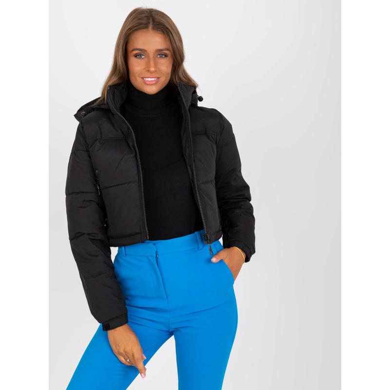 Dámska bunda s kapucňou krátka zimná RENATA čierna