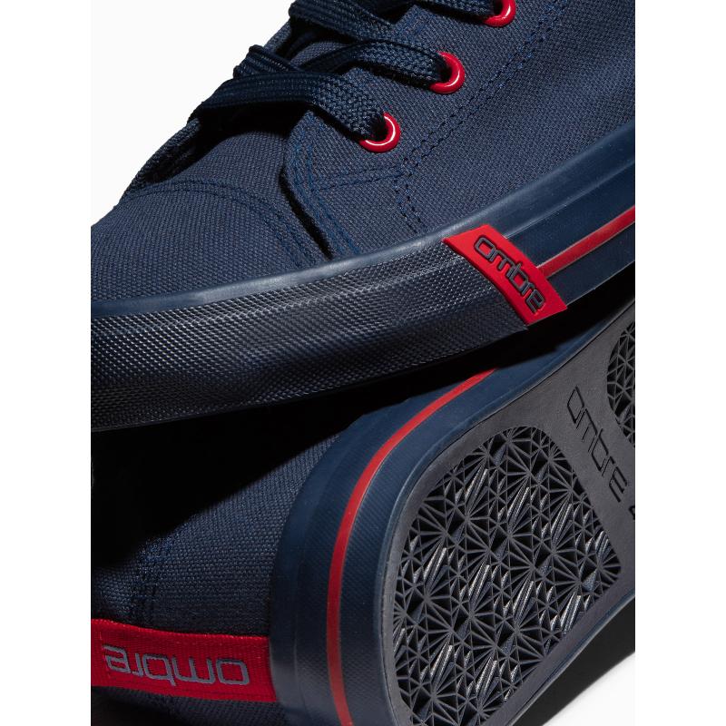 Férfi tornacipő kontrasztos elemekkel – sötétkék V3 OM-FOTH-0125