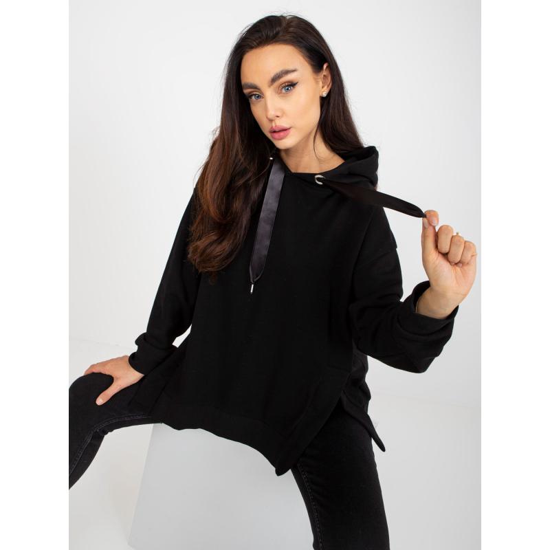 Női kapucnis pulóver ALAYNA fekete, nyakkendővel