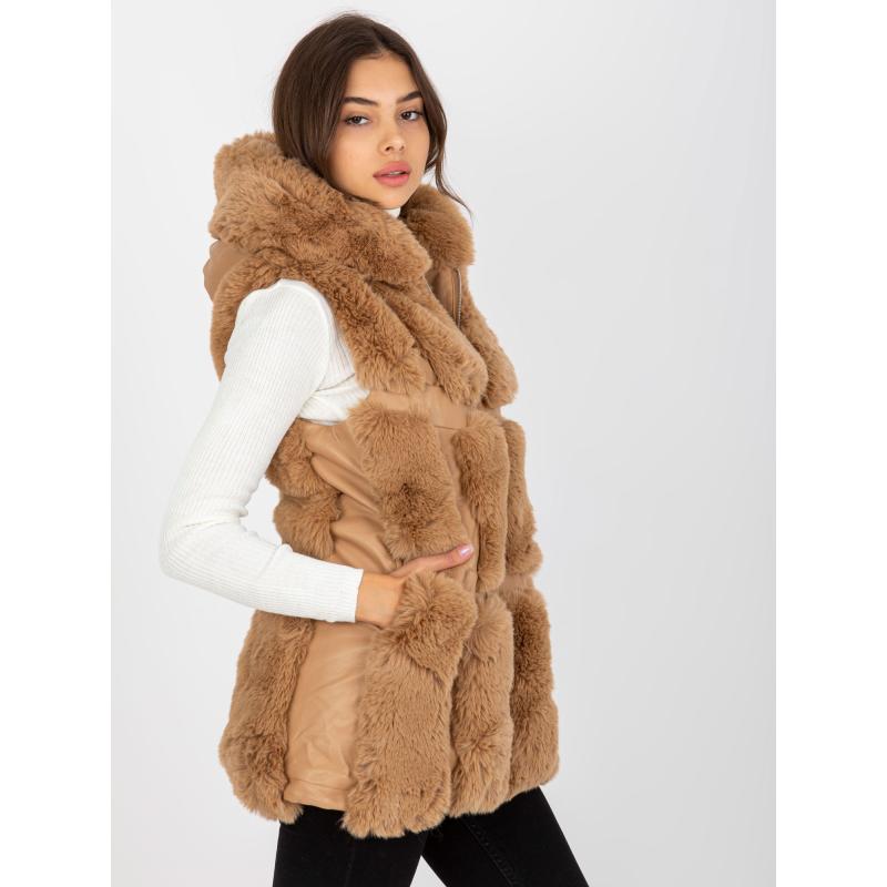 Női öko-bőr mellény kapucnival CAYLEE barna