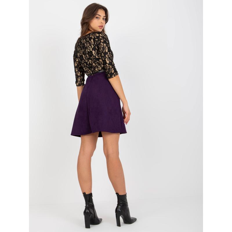 Dámske šaty s opaskom koktailové CRYSTAL čierne a tmavo fialové