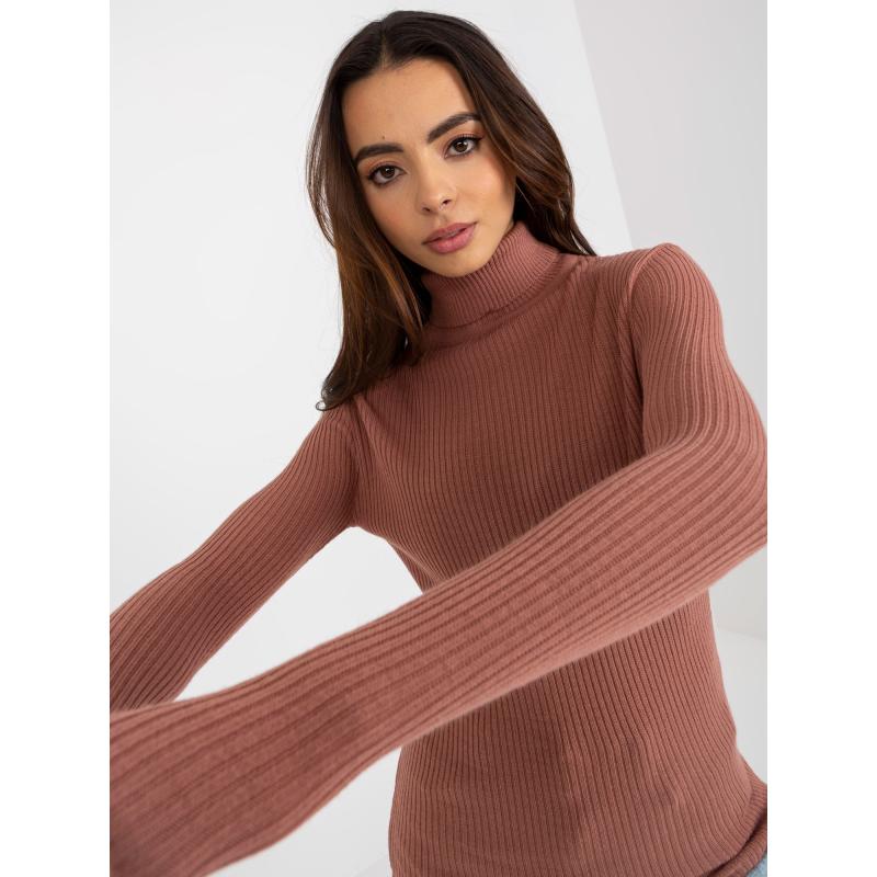 Női pulóver garbóval LEENA rózsaszínű