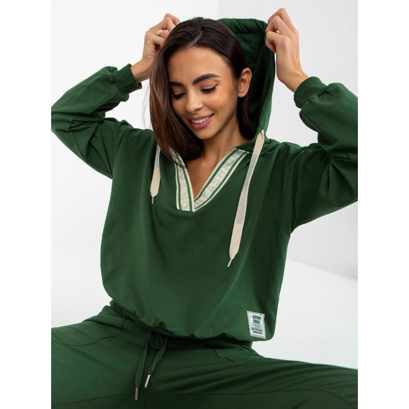 Dámská souprava s výstřihem VIRGINIA tmavě zelená 