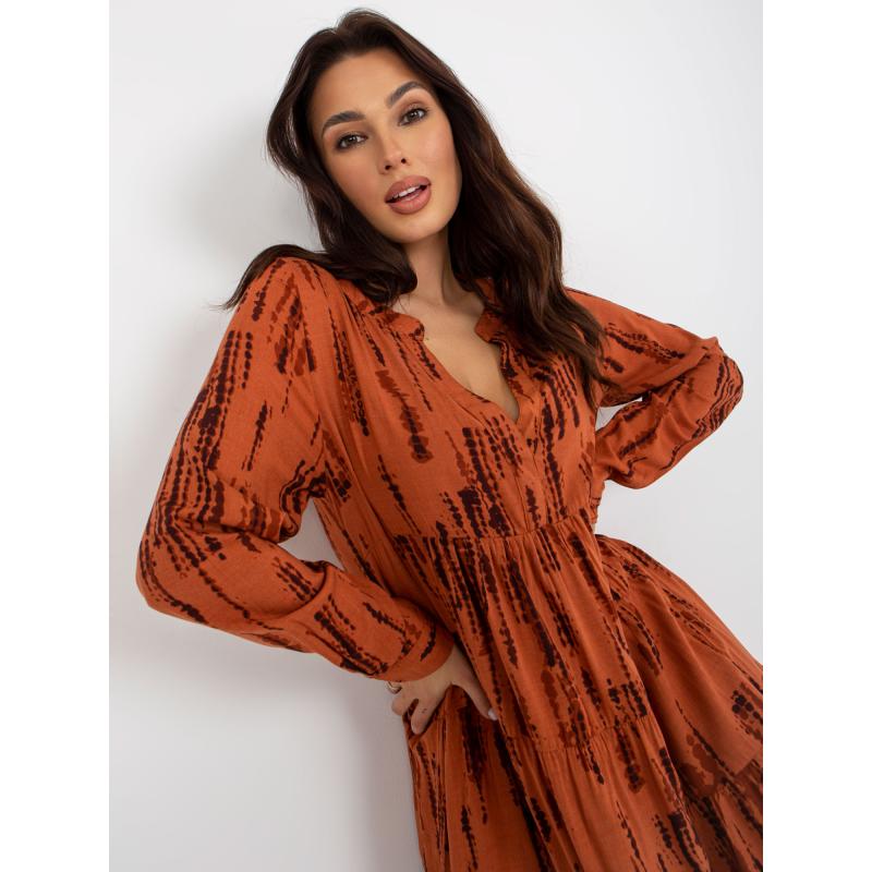 Női ruha nyomatokkal és fodros SUBLEVEL világosbarna SUBLEVEL világosbarna