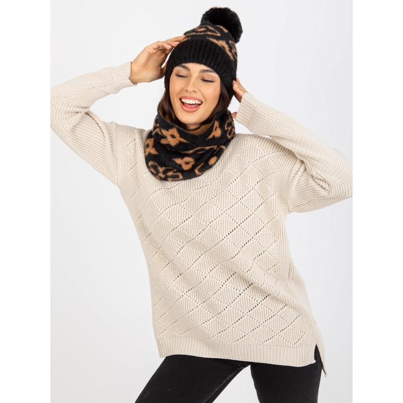 Dámska zimná čiapka s brmbolcom DYLA čierno-kamelová