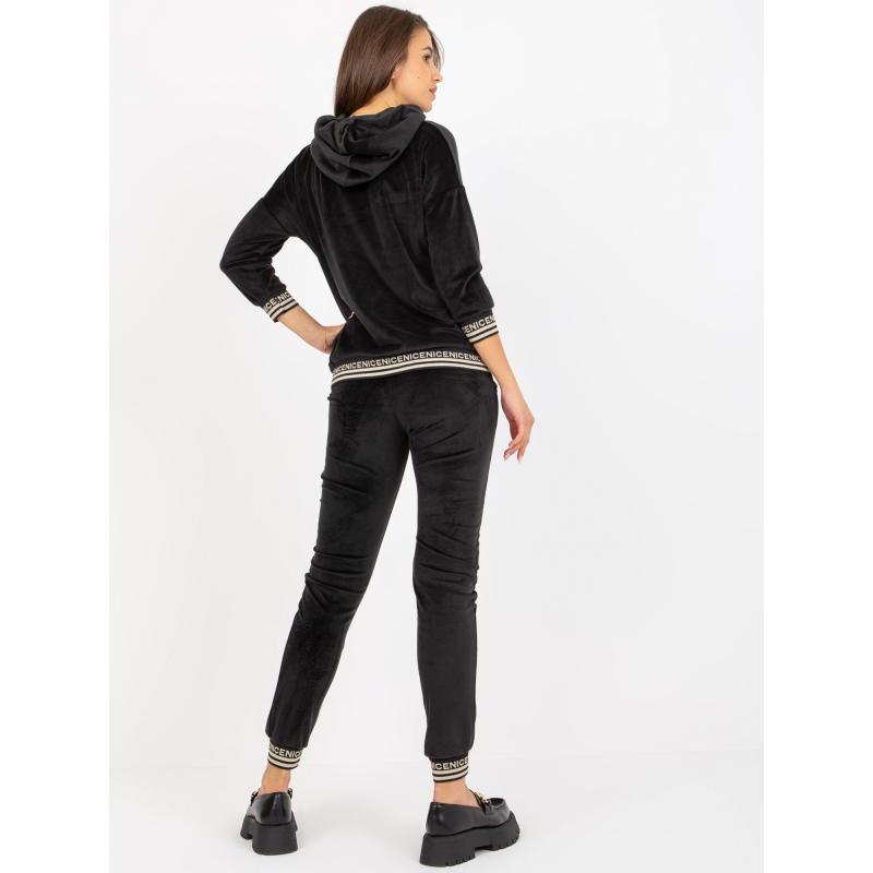 Női kapucnis szett ANABEL fekete