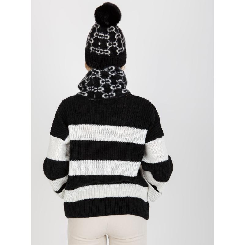 Dámska zimná čiapka so vzorom SKYLER čiernobiela