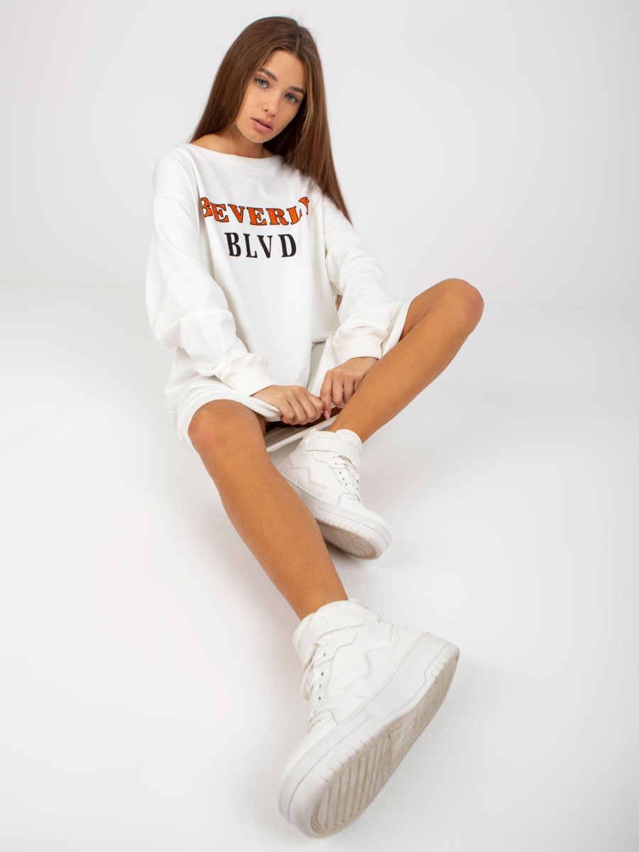 Damska bluza z nadrukiem i aplikacją LEONDRA ecru