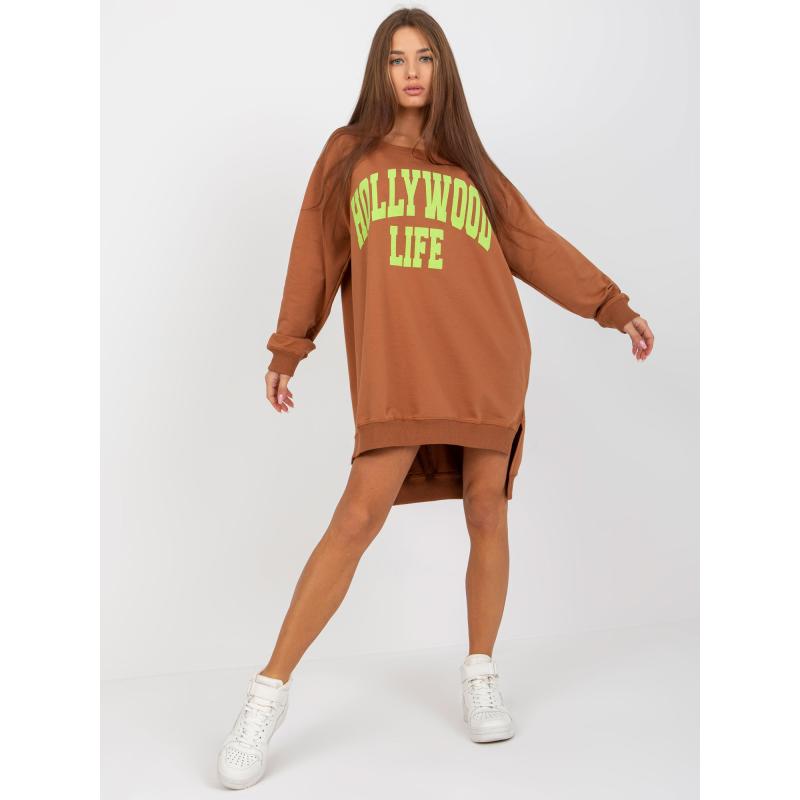 Női pulóver SANDRA felirattal világosbarna és zöld színben