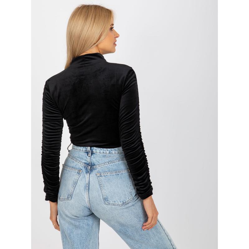 Női blúz pliszírozott ujjakkal RUE PARIS fekete