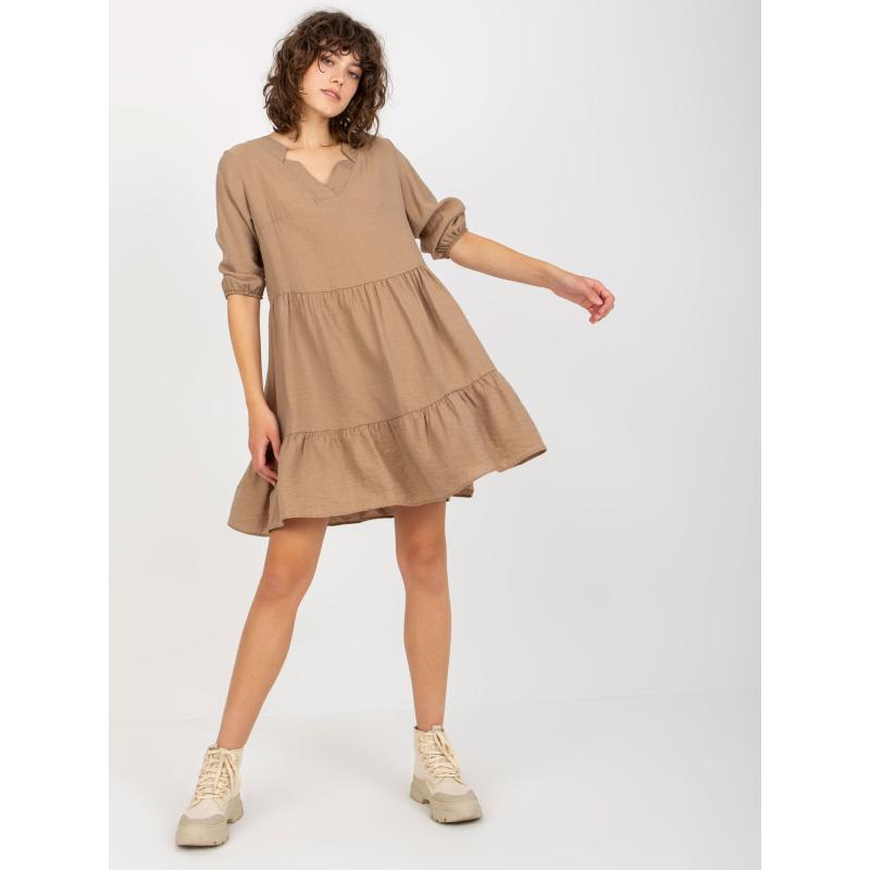 Dámské šaty s volánkem a výstřihem do V HARLY tmavě béžové