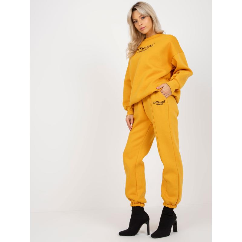 Női túlméretezett kétrészes tréningruha AUSTINA sötétsárga