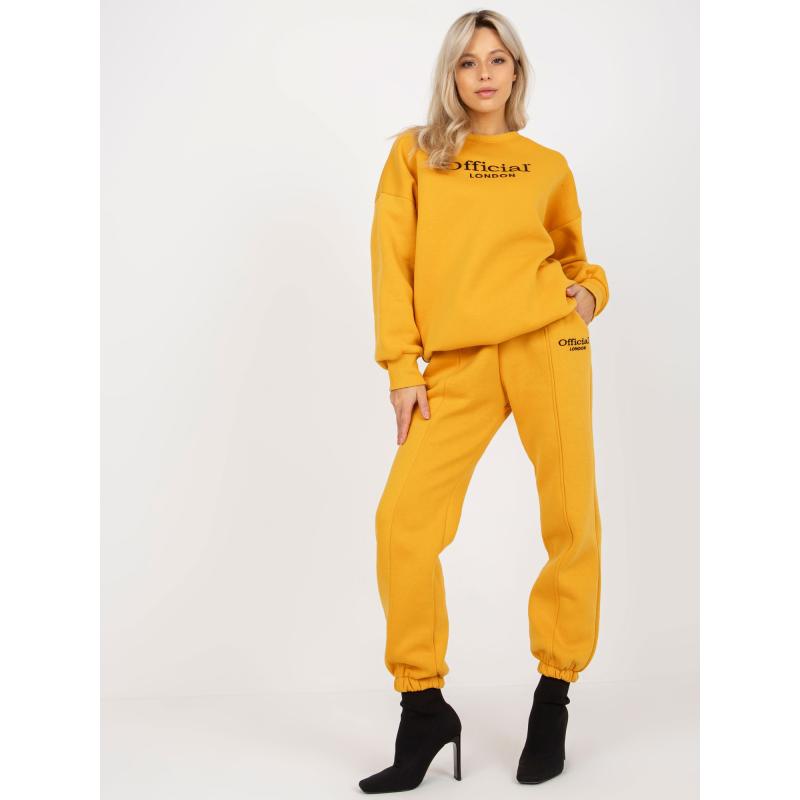 Női túlméretezett kétrészes tréningruha AUSTINA sötétsárga