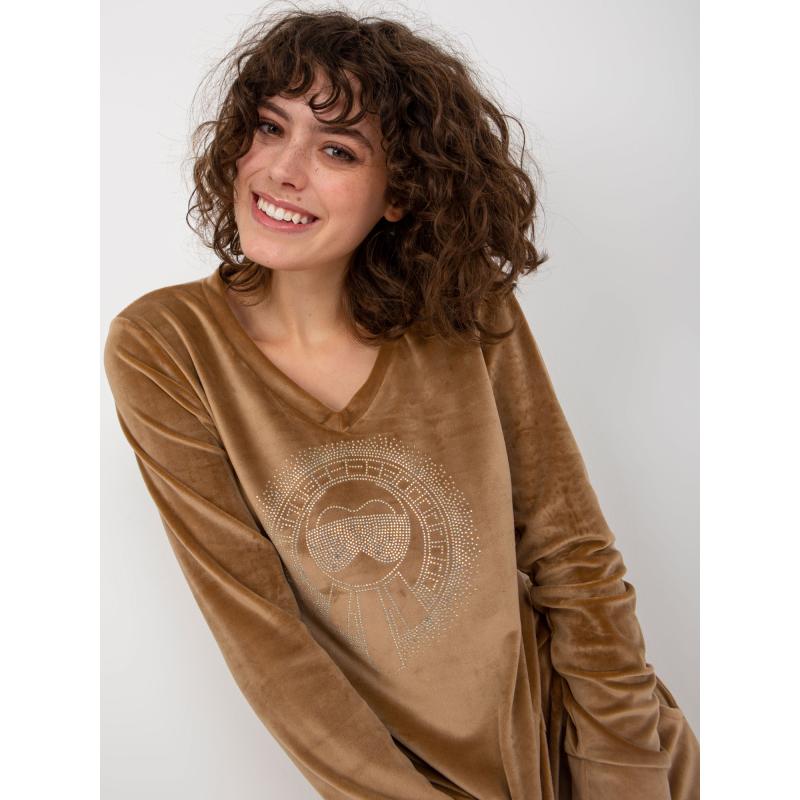 Női v-nyakú együttes NINA barna