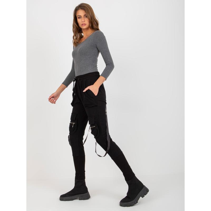 Dámske tepláky CARGO čierne