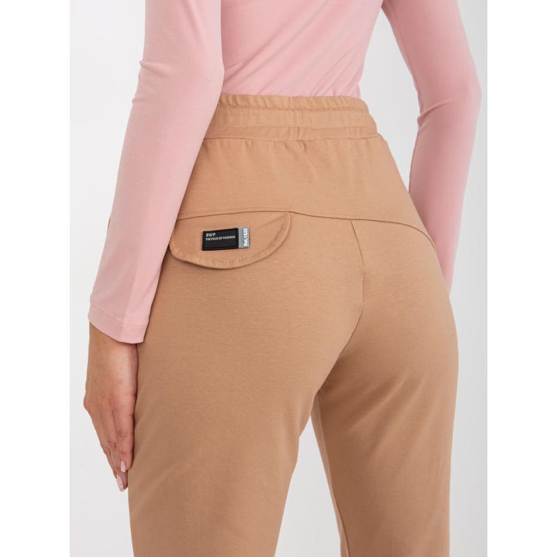 Női melegítőnadrág zsebekkel MARLA barna