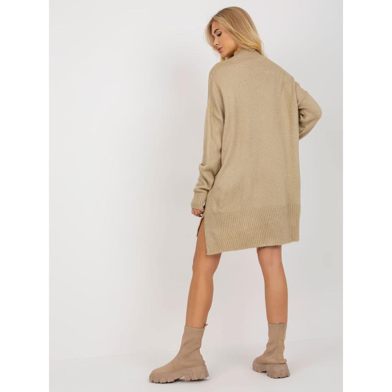 Dámsky sveter s vreckami a polovičným rolákom dlhý oversize KOLIE béžový