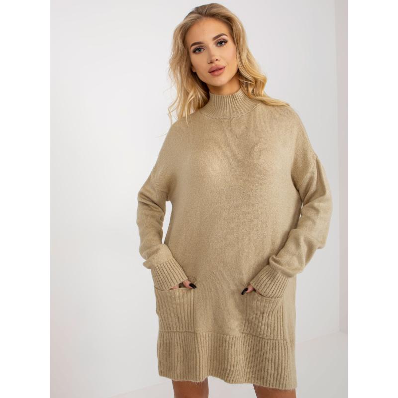 Dámsky sveter s vreckami a polovičným rolákom dlhý oversize KOLIE béžový