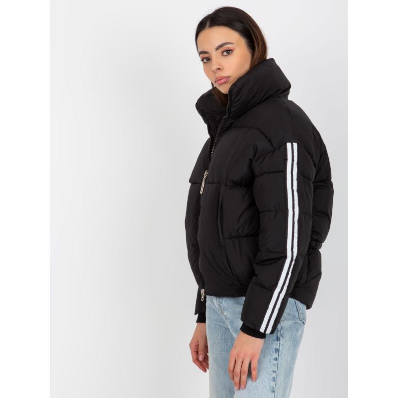 Dámska bunda bez kapucne prešívaná zimná REBA čierna
