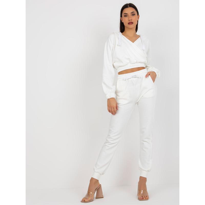 Női szett rövid pulóverrel CAHRITA ekrü színben