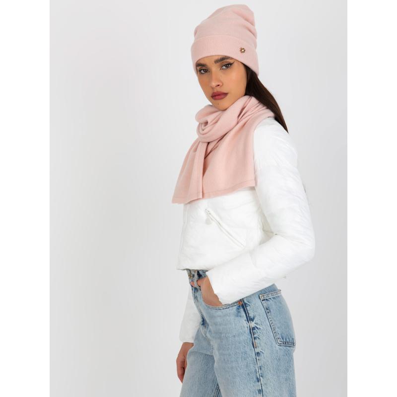 Női szett sállal és sapkával JANIYAH világos rózsaszínű