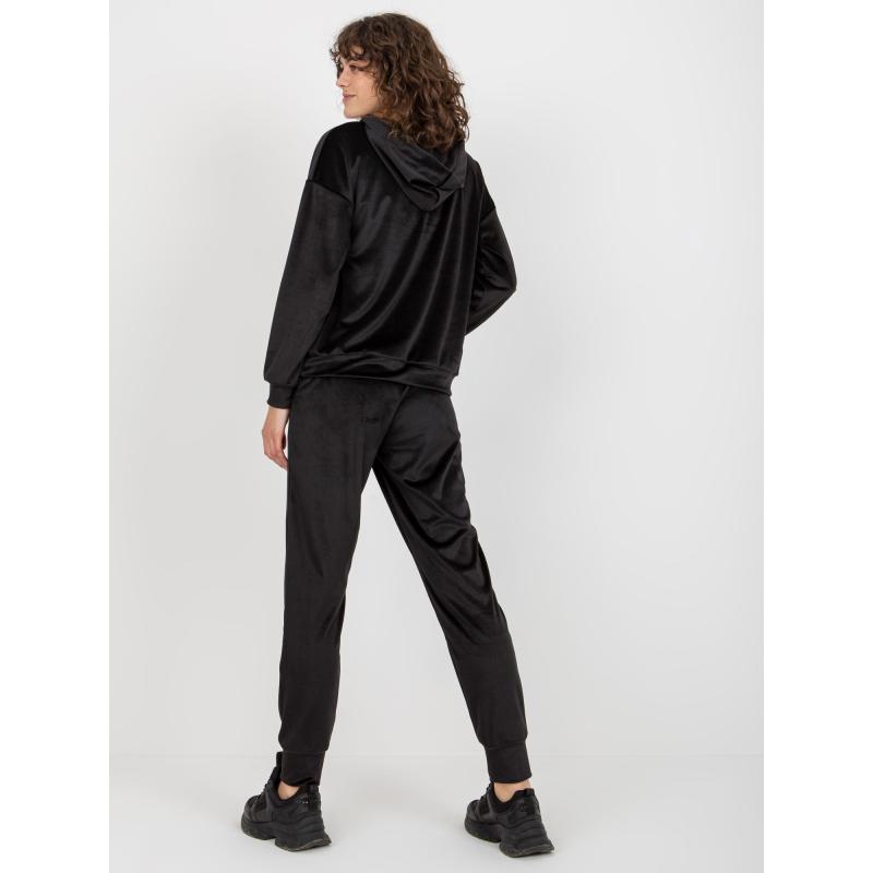 Női bársony szett nadrággal és kapucnis pulóverrel AVERI fekete