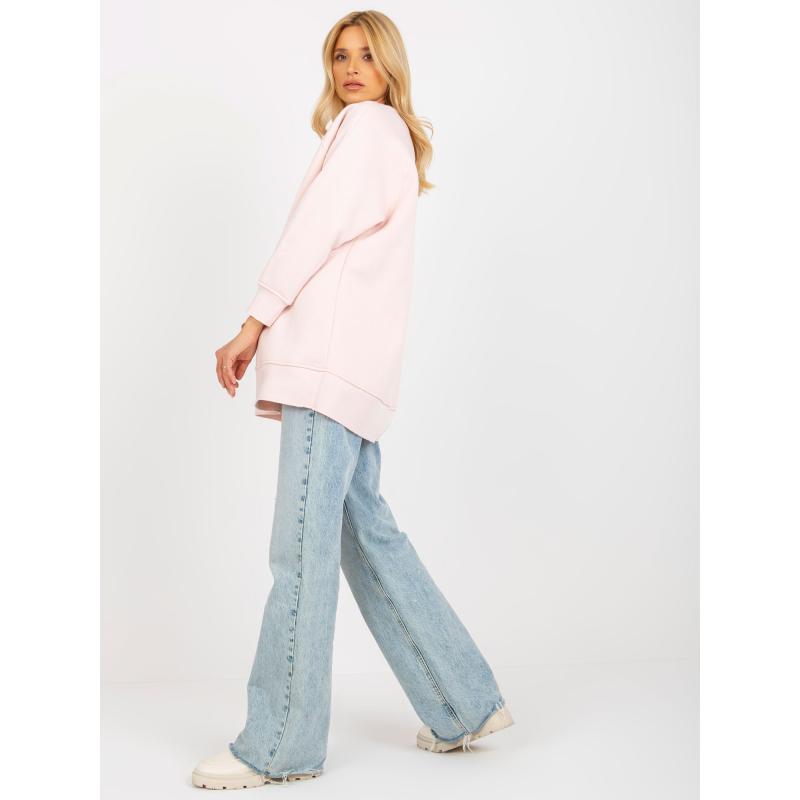 Női kerek nyakú pulóver LIKA világos rózsaszínű