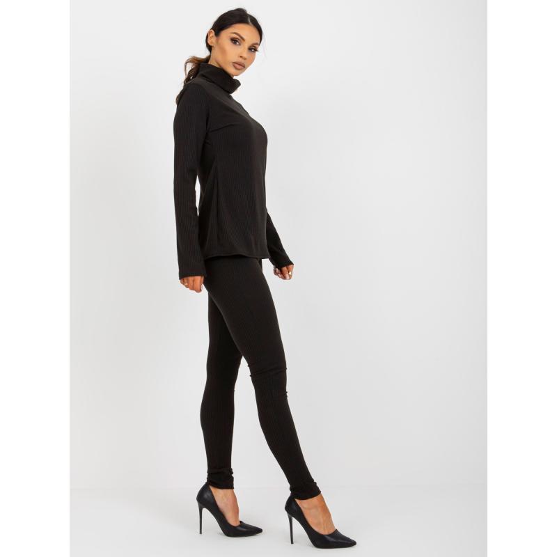 Női blúz garbóval GLORIA fekete