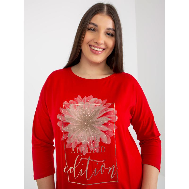 Dámska blúzka s nápisom a aplikáciami plus size OTTA červená