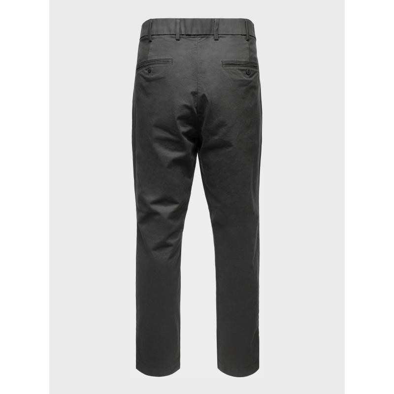 Nadrág modern khaki színű, vékony szabású GapFlex nadrág