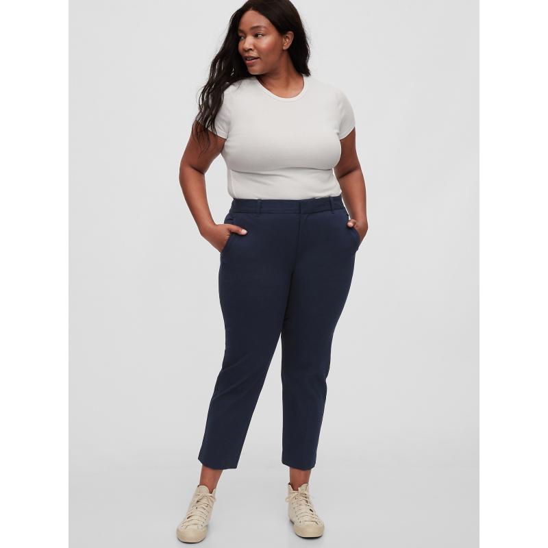 Úzke nohavice s členkami