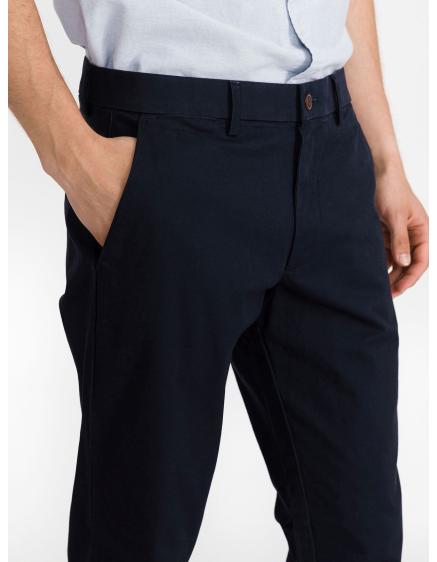 Moderné khaki nohavice rovného strihu GapFlex