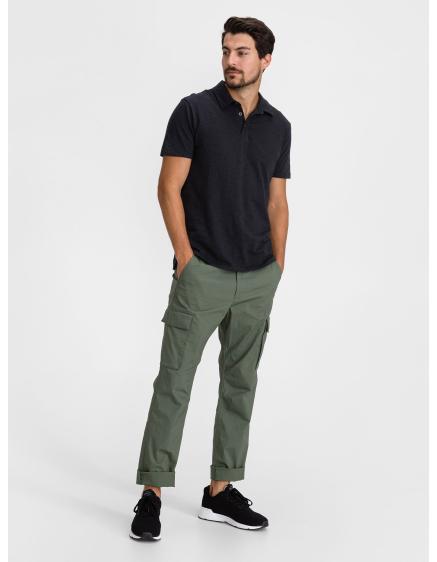 Jednoduché cargo nohavice GapFlex