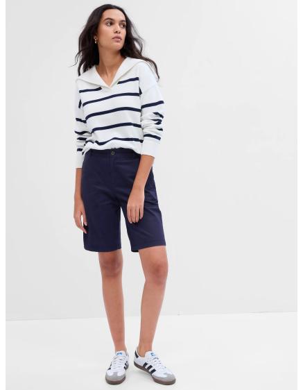 Kučeravé šortky so stredným vzrastom